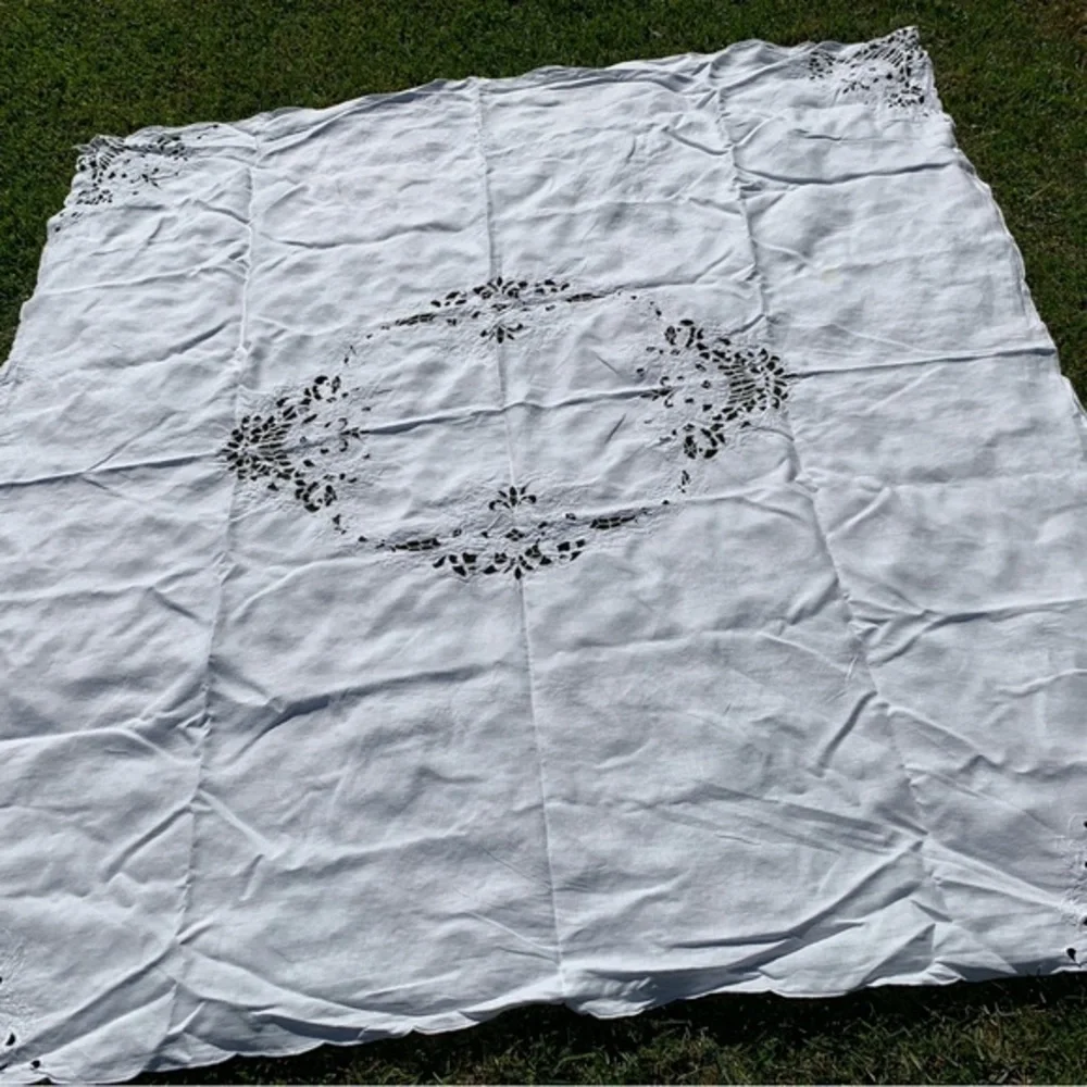 Table cloth